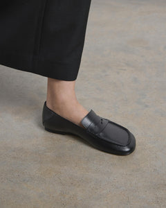 Drew Loafer, Black Drew Loafer dear-frances 